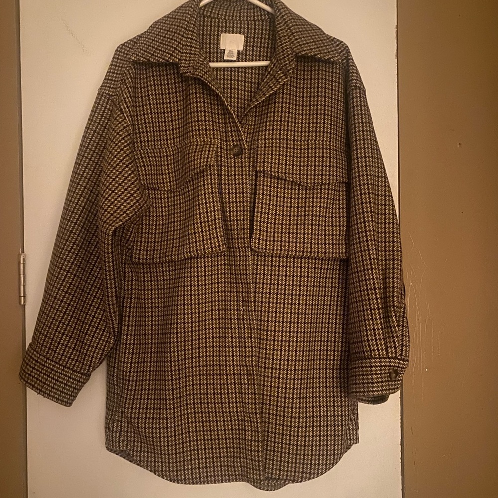 Plaid Button-Up Jacket